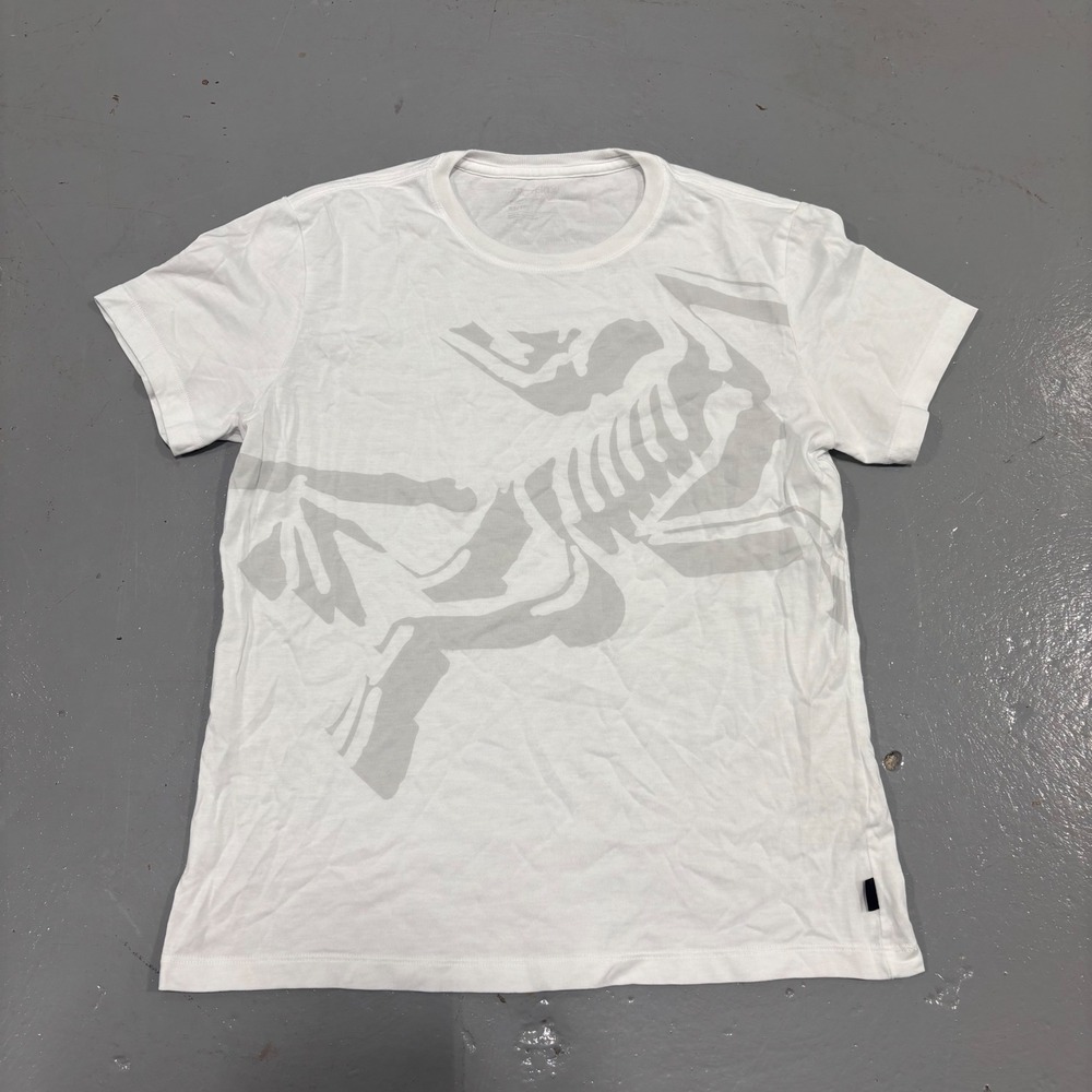 Arcteryx Womens White Tonal Skeleton Graphic T-Shirt XS Short Sleeve Crew Neck